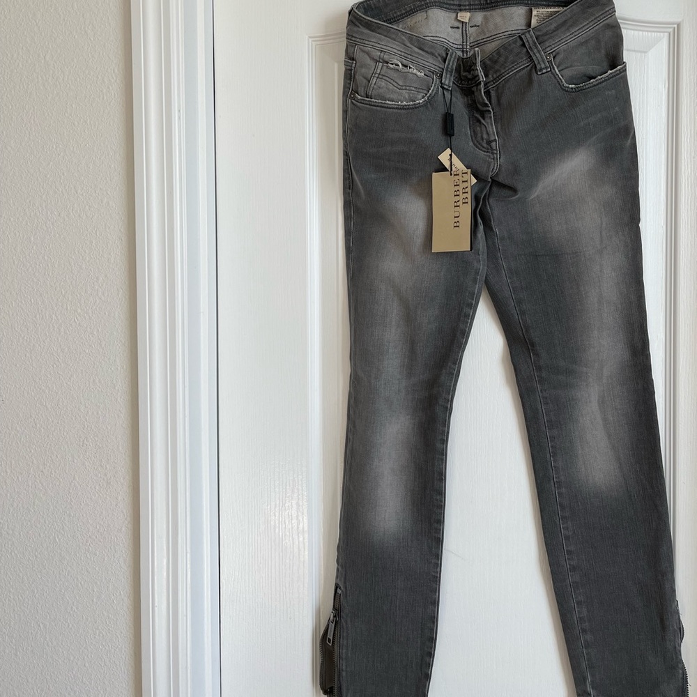 Burberry Gray Skinny Jeans for Women